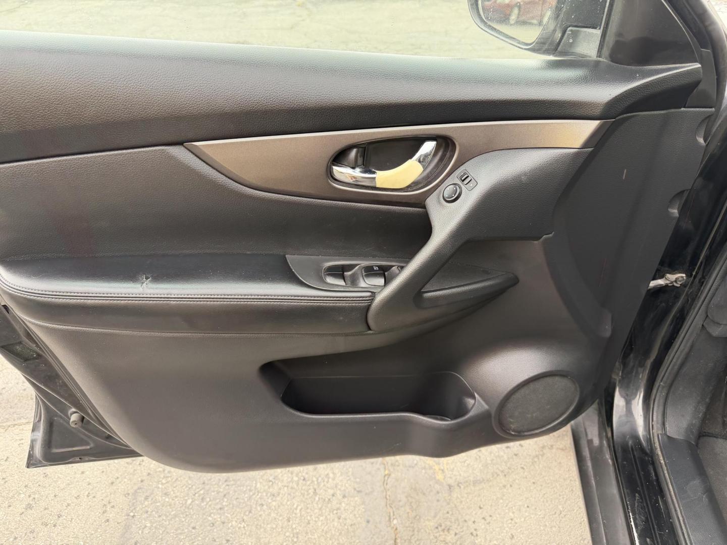 2016 Black /Black Nissan Rogue SV AWD (KNMAT2MV2GP) with an 2.5L L4 DOHC 16V engine, CVT transmission, located at 801 South State Street, Salt Lake City, UT, 84111, (801) 328-0098, 40.751953, -111.888206 - Clean Title!!! Only 2 reported owners on the Carfax history report! Must see in great shape for the year, make and miles. Passed all inspections certifications and has been approved for up to a 5 year bumper to bumper warranty through Protective that give you peace of mind and covered in all 50 stat - Photo#22