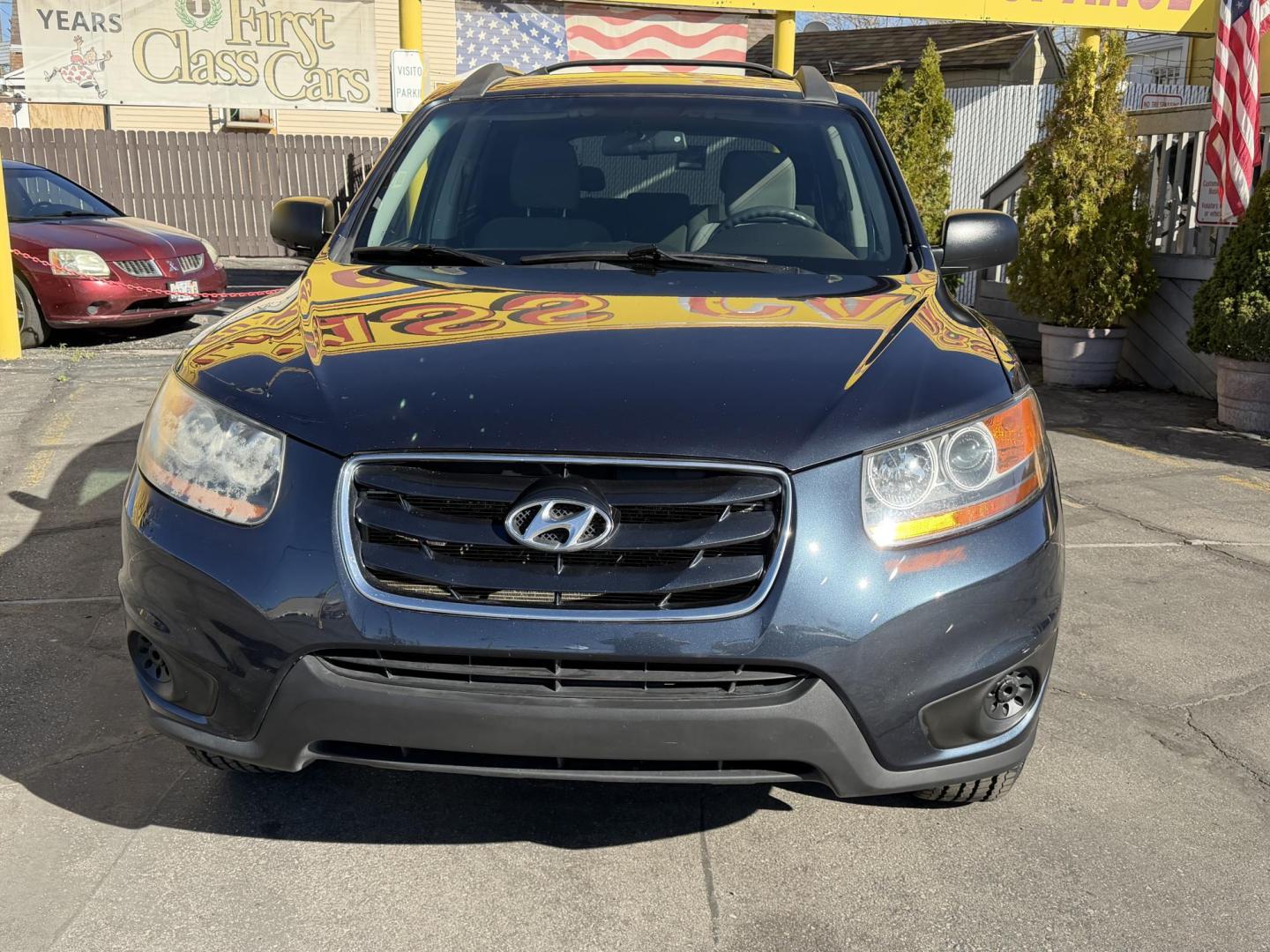 2011 Black /Gray Hyundai Santa Fe GL 2.4 4WD (5XYZGDAB3BG) with an 2.4L L4 DOHC 16V engine, 6-Speed Automatic transmission, located at 801 South State Street, Salt Lake City, UT, 84111, (801) 328-0098, 40.751953, -111.888206 - We put all 4 Brand new Tires! Clean title!!! Approved for up to a 5 year bumper warranty through Protective that can be added onto the vehicle. Great fuel economy this is a fuel efficient SUV at an affordable price hard to find. Features: 4WD/AWD, ABS Brakes, Air Conditioning, Alloy Wheels, AM/FM S - Photo#3