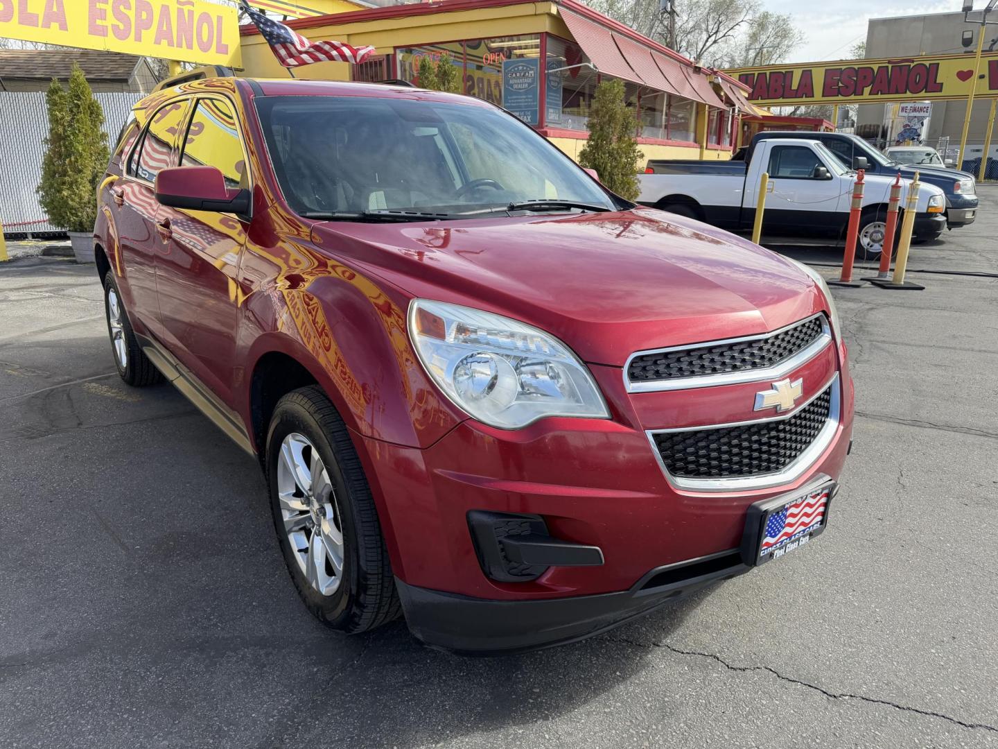 2015 Rallye Red /Black Chevrolet Equinox 1LT 2WD (2GNALBEKXF1) with an 2.4L L4 DOHC 16V FFV engine, 6-Speed Automatic transmission, located at 801 South State Street, Salt Lake City, UT, 84111, (801) 328-0098, 40.751953, -111.888206 - Clean title! No accidents on the Carfax! Clean Carfax history report. Great condition inside and out this is a must see. Approved for up to a 5 year warranty that can be purchased. Passed all inspections already and ready to go! Features: ABS Brakes, Air Conditioning, Alloy Wheels, AM/FM Stereo, A - Photo#5