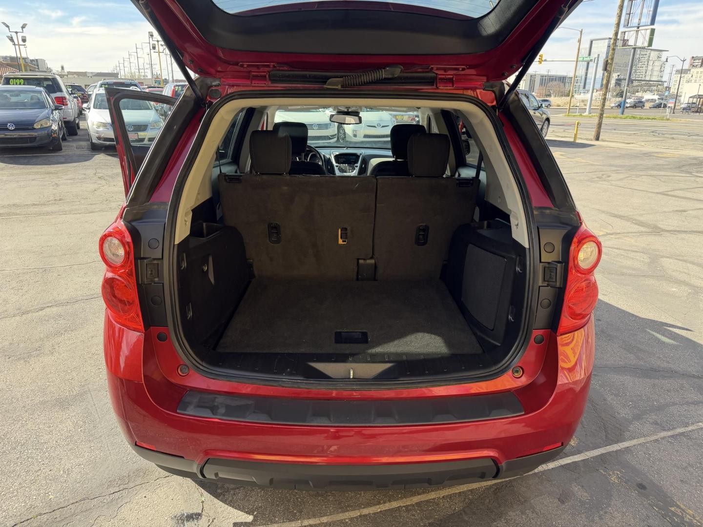 2015 Rallye Red /Black Chevrolet Equinox 1LT 2WD (2GNALBEKXF1) with an 2.4L L4 DOHC 16V FFV engine, 6-Speed Automatic transmission, located at 801 South State Street, Salt Lake City, UT, 84111, (801) 328-0098, 40.751953, -111.888206 - Clean title! No accidents on the Carfax! Clean Carfax history report. Great condition inside and out this is a must see. Approved for up to a 5 year warranty that can be purchased. Passed all inspections already and ready to go! Features: ABS Brakes, Air Conditioning, Alloy Wheels, AM/FM Stereo, A - Photo#30