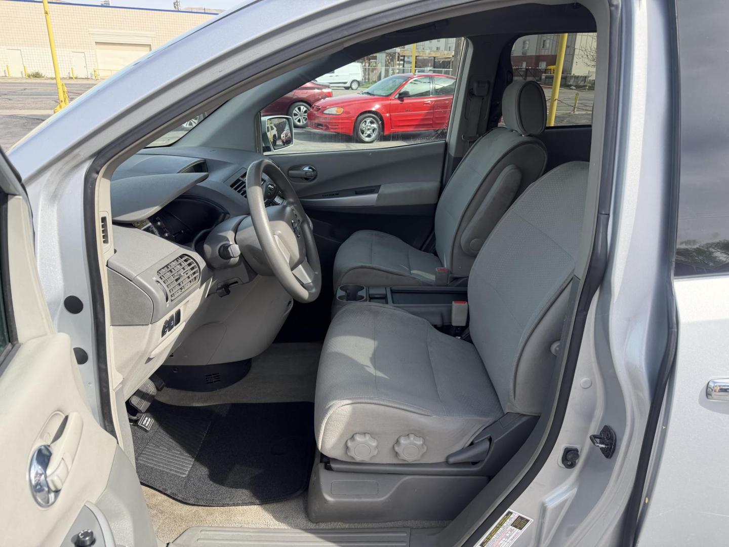 2008 Silver Sky Metallic /Gray Nissan Quest 3.5 (5N1BV28UX8N) with an 3.5L V6 DOHC 24V engine, 5-Speed Automatic transmission, located at 801 South State Street, Salt Lake City, UT, 84111, (801) 328-0098, 40.751953, -111.888206 - Clean title! Affordable family van! Low miles for the year only 138,893 miles that is really low for a 2008. Approved for up to a 5 year extended warranty plan that can be added onto the vehicle. Features: ABS Brakes, Air Conditioning, AM/FM Stereo, Automatic Transmission, Auxiliary Audio Input, C - Photo#14