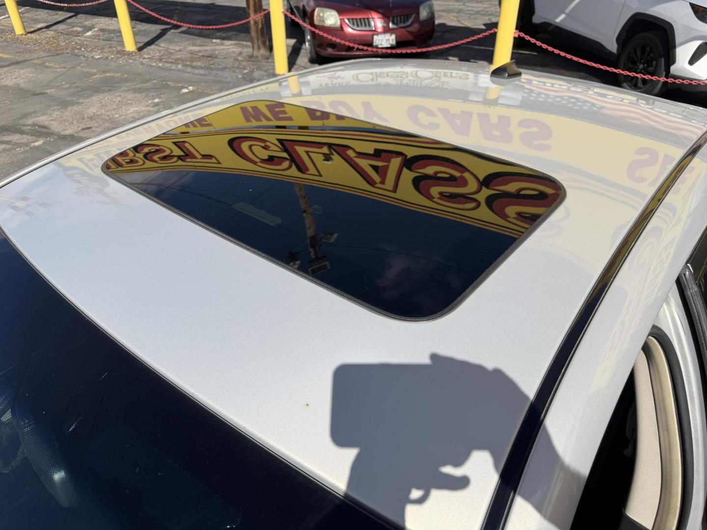 2009 Silver Sky Metallic /Black Lincoln MKZ FWD (3LNHM26T09R) with an 3.5L V6 DOHC 24V engine, 6-Speed Automatic transmission, located at 801 South State Street, Salt Lake City, UT, 84111, (801) 328-0098, 40.751953, -111.888206 - Clean title! No accidents on the Carfax report! Really super clean for the year hard to find this clean for the year! Only 2 previous owners reported on Carfax. Passed all inspections and has been approved for up to a 5 year warranty that can be added onto the sale. Super low miles also for the year - Photo#23