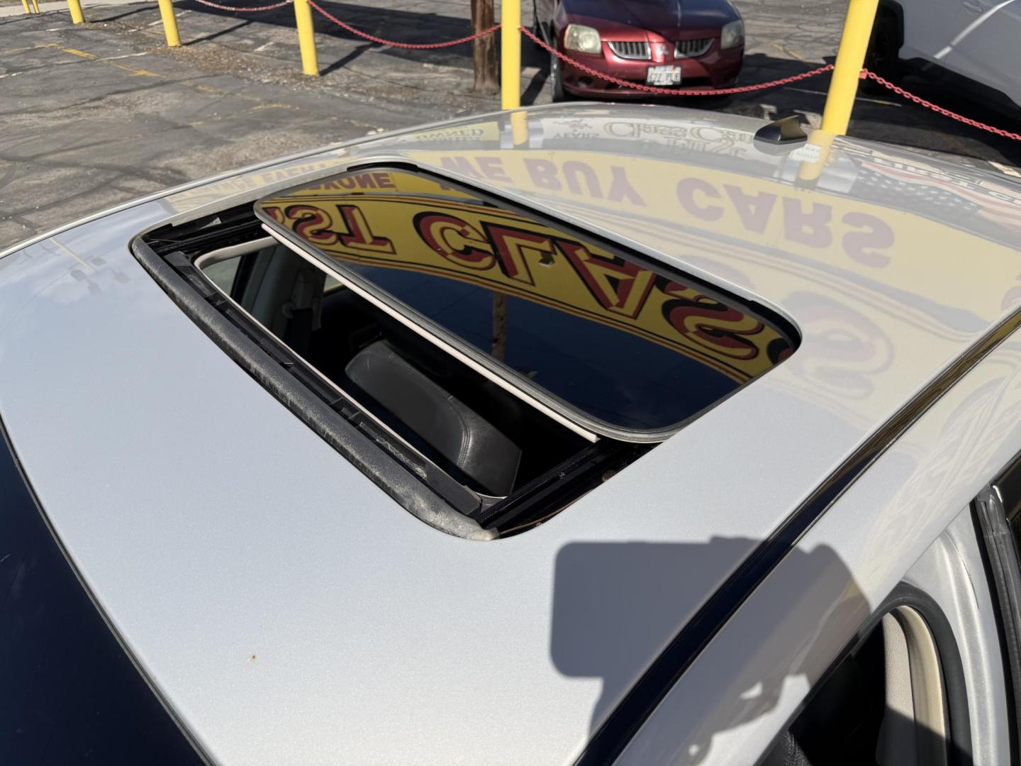 2009 Silver Sky Metallic /Black Lincoln MKZ FWD (3LNHM26T09R) with an 3.5L V6 DOHC 24V engine, 6-Speed Automatic transmission, located at 801 South State Street, Salt Lake City, UT, 84111, (801) 328-0098, 40.751953, -111.888206 - Clean title! No accidents on the Carfax report! Really super clean for the year hard to find this clean for the year! Only 2 previous owners reported on Carfax. Passed all inspections and has been approved for up to a 5 year warranty that can be added onto the sale. Super low miles also for the year - Photo#24