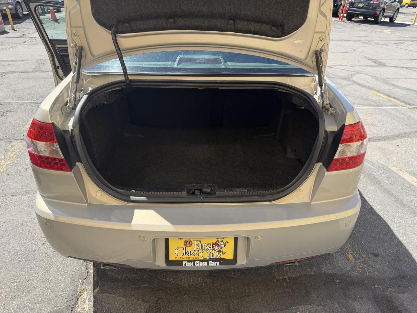 2009 Silver Sky Metallic /Black Lincoln MKZ FWD (3LNHM26T09R) with an 3.5L V6 DOHC 24V engine, 6-Speed Automatic transmission, located at 801 South State Street, Salt Lake City, UT, 84111, (801) 328-0098, 40.751953, -111.888206 - Clean title! No accidents on the Carfax report! Really super clean for the year hard to find this clean for the year! Only 2 previous owners reported on Carfax. Passed all inspections and has been approved for up to a 5 year warranty that can be added onto the sale. Super low miles also for the year - Photo#27