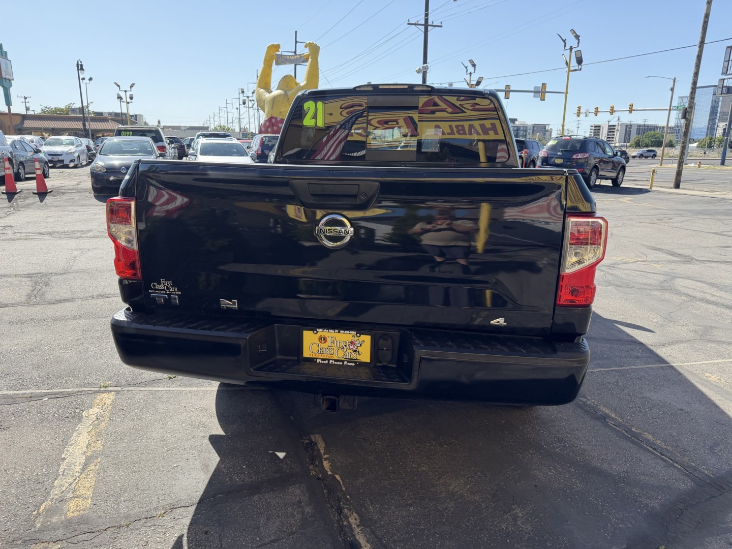 2017 Black /Black Nissan Titan S Crew Cab 4WD (1N6AA1EJ4HN) with an 5.6L V8 DOHC 32V engine, 6A transmission, located at 801 South State Street, Salt Lake City, UT, 84111, (801) 328-0098, 40.751953, -111.888206 - Clean title! Only 2 previous owners reported on the Carfax history report! This is a must see for anyone looking for a nice truck! Approved for up to a 5 year extended warranty! Come in today or call 801-328-0098 to schedule an appointment to take a look at it! Features: 4WD/AWD, ABS Brakes, Air C - Photo#11