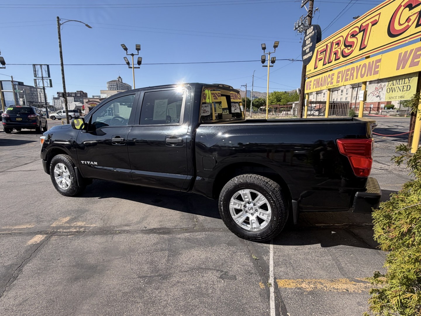 2017 Black /Black Nissan Titan S Crew Cab 4WD (1N6AA1EJ4HN) with an 5.6L V8 DOHC 32V engine, 6A transmission, located at 801 South State Street, Salt Lake City, UT, 84111, (801) 328-0098, 40.751953, -111.888206 - Clean title! Only 2 previous owners reported on the Carfax history report! This is a must see for anyone looking for a nice truck! Approved for up to a 5 year extended warranty! Come in today or call 801-328-0098 to schedule an appointment to take a look at it! Features: 4WD/AWD, ABS Brakes, Air C - Photo#15