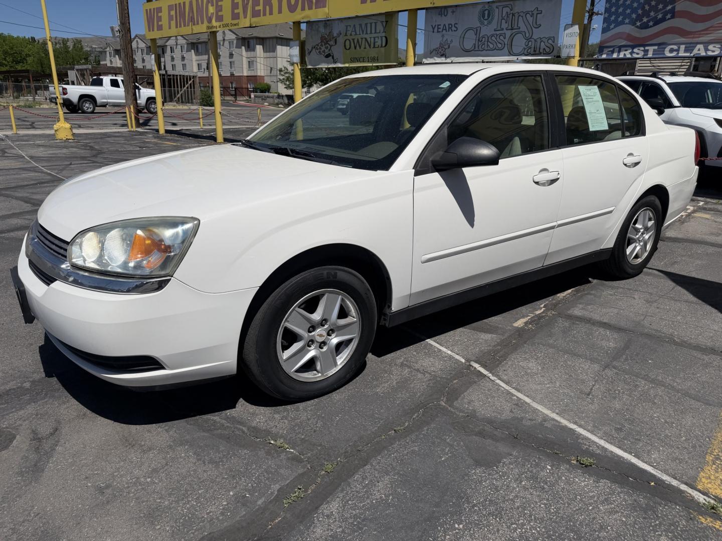 2004 Super White /Tan Chevrolet Malibu LS (1G1ZT528X4F) with an 3.5L V6 OHV 12V engine, 4-Speed Automatic Overdrive transmission, located at 801 South State Street, Salt Lake City, UT, 84111, (801) 328-0098, 40.751953, -111.888206 - Clean title! No reported accidents on Carfax history report! Approved for up to a 5 year warranty that can be added at time of purchase! Passed all inspections and ready for sale! Good reliable affordable transportation to go from point a to point b! Features: ABS Brakes, Air Conditioning, Alloy W - Photo#13