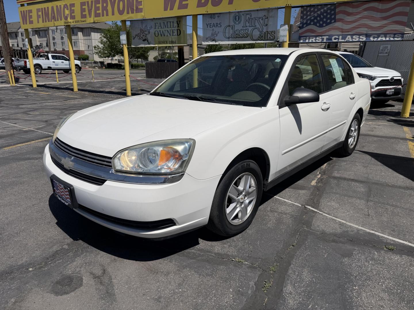 2004 Super White /Tan Chevrolet Malibu LS (1G1ZT528X4F) with an 3.5L V6 OHV 12V engine, 4-Speed Automatic Overdrive transmission, located at 801 South State Street, Salt Lake City, UT, 84111, (801) 328-0098, 40.751953, -111.888206 - Clean title! No reported accidents on Carfax history report! Approved for up to a 5 year warranty that can be added at time of purchase! Passed all inspections and ready for sale! Good reliable affordable transportation to go from point a to point b! Features: ABS Brakes, Air Conditioning, Alloy W - Photo#14