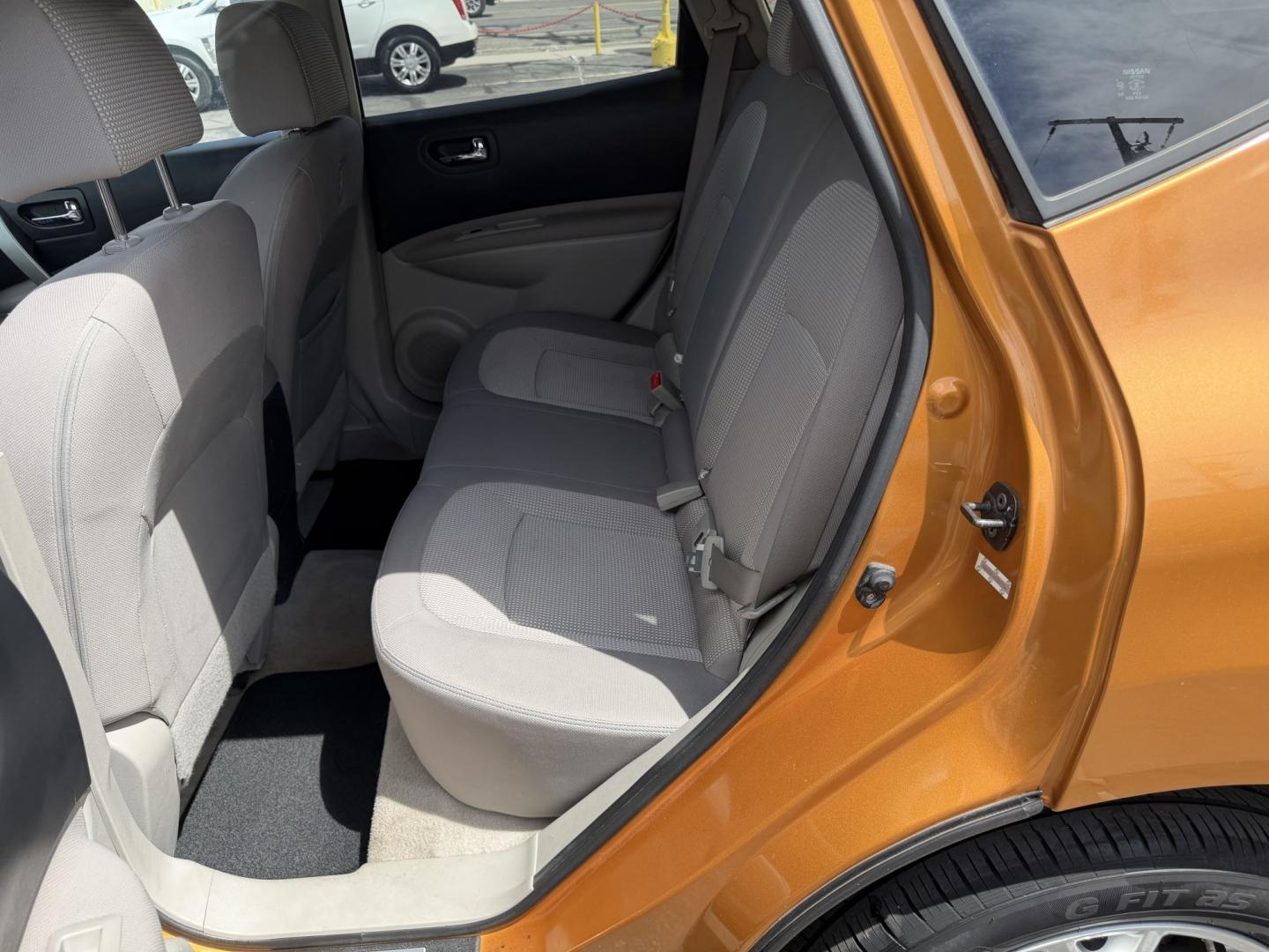 2008 Copper /Tan Nissan Rogue S (JN8AS58T68W) with an 2.5L L4 DOHC 16V engine, CVT transmission, located at 801 South State Street, Salt Lake City, UT, 84111, (801) 328-0098, 40.751953, -111.888206 - Wow LOW MILES!!! Clean title! approved for up to a 5 year warranty that can be purchase! Carfax shows regular service and maintenance was performed! Must see affordable transportation hard find. Features: ABS Brakes, Air Conditioning, Alloy Wheels, AM/FM Stereo, Automatic Transmission, Auxiliary A - Photo#9