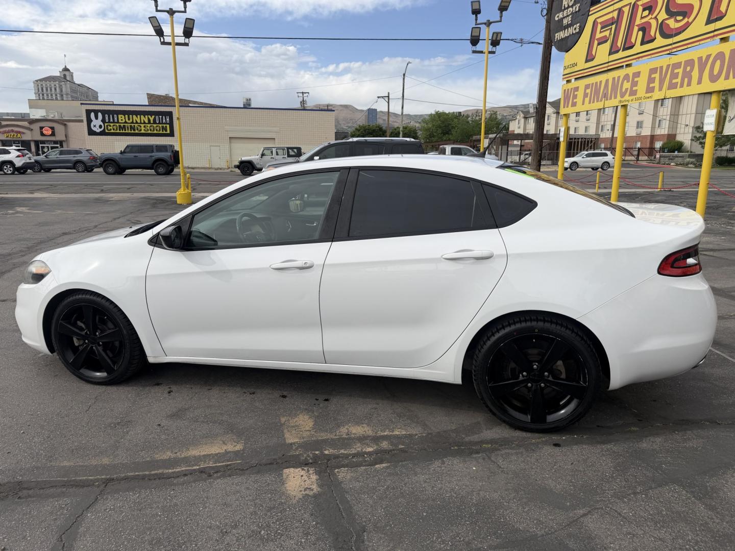 2014 Super White /Black Dodge Dart SXT (1C3CDFBB7ED) with an 2.4L L4 DOHC 16V engine, Automatic transmission, located at 801 South State Street, Salt Lake City, UT, 84111, (801) 328-0098, 40.751953, -111.888206 - Low Miles! Clean title! Affordable transportation with low mileage! Approved for up to a 5 year warranty that can be added at time of purchase. This one is a must see! Very nice! Great gas mileage! Features: ABS Brakes, Air Conditioning, Alloy Wheels, AM/FM Stereo, Automatic Transmission, Auxiliar - Photo#12