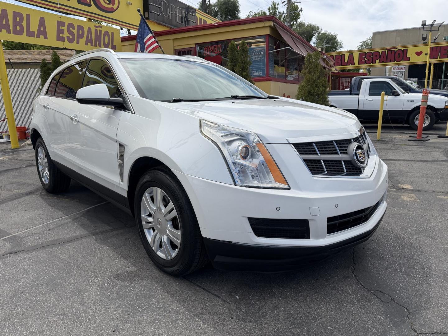 2012 Artic White /Tan Cadillac SRX Luxury (3GYFNAE37CS) with an 3.6L V6 DOHC 24V FFV engine, 6-Speed Automatic transmission, located at 801 South State Street, Salt Lake City, UT, 84111, (801) 328-0098, 40.751953, -111.888206 - Clean title! Hard to find! In great shape has passed all inspections and emissions and approved for up to a 5 year warranty that can be added onto the vehicle! Nice Cadillac in excellent condition for the year, make and miles. This is a must see for anyone looking for a clean Cadillac! Call 801-328- - Photo#2