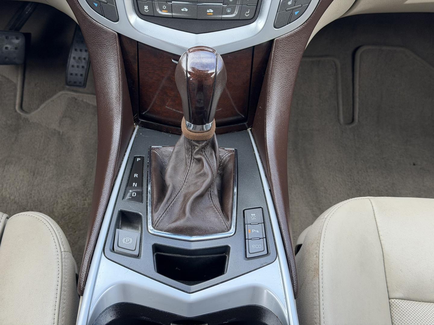 2012 Artic White /Tan Cadillac SRX Luxury (3GYFNAE37CS) with an 3.6L V6 DOHC 24V FFV engine, 6-Speed Automatic transmission, located at 801 South State Street, Salt Lake City, UT, 84111, (801) 328-0098, 40.751953, -111.888206 - Clean title! Hard to find! In great shape has passed all inspections and emissions and approved for up to a 5 year warranty that can be added onto the vehicle! Nice Cadillac in excellent condition for the year, make and miles. This is a must see for anyone looking for a clean Cadillac! Call 801-328- - Photo#17