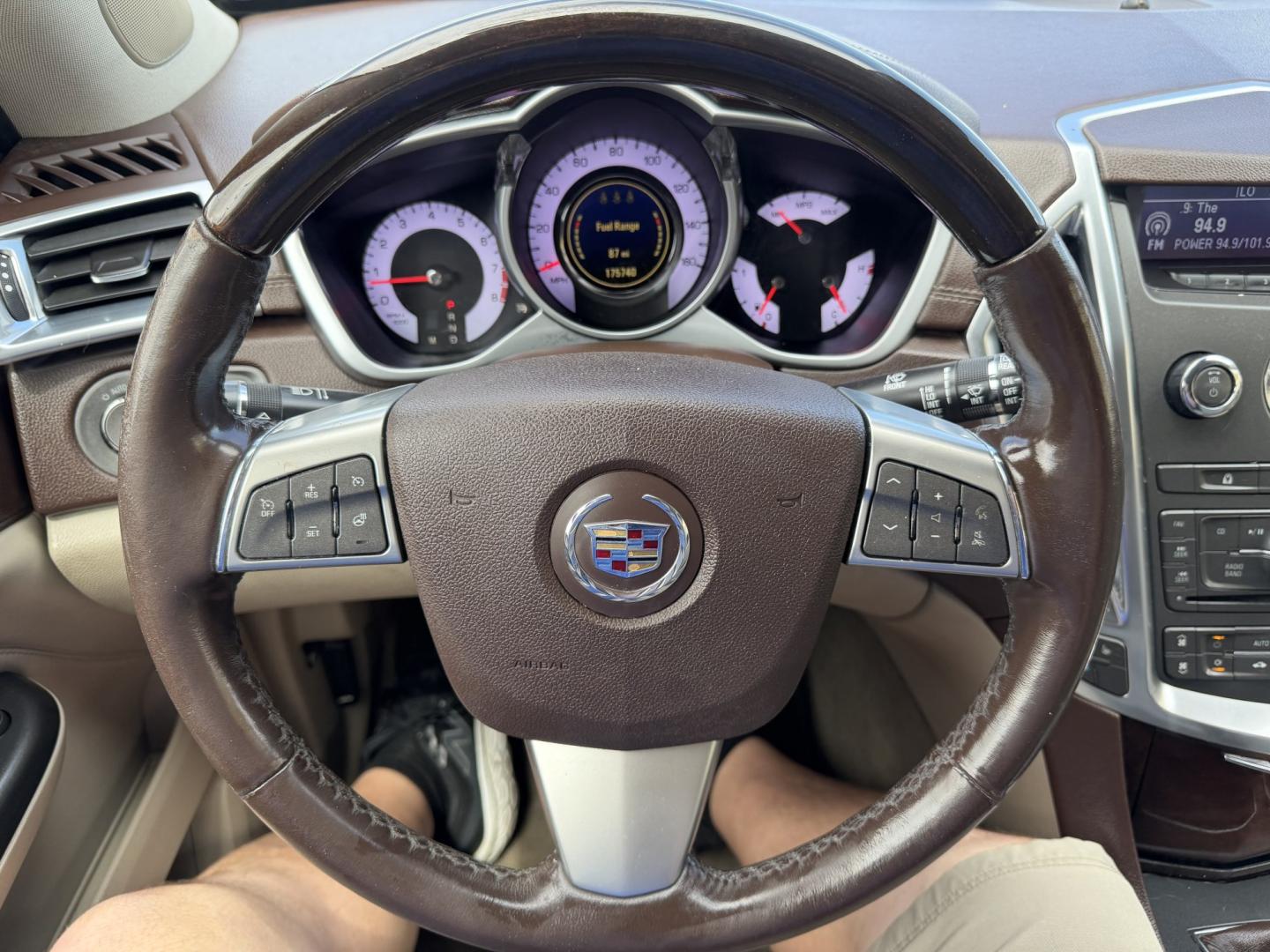 2012 Artic White /Tan Cadillac SRX Luxury (3GYFNAE37CS) with an 3.6L V6 DOHC 24V FFV engine, 6-Speed Automatic transmission, located at 801 South State Street, Salt Lake City, UT, 84111, (801) 328-0098, 40.751953, -111.888206 - Clean title! Hard to find! In great shape has passed all inspections and emissions and approved for up to a 5 year warranty that can be added onto the vehicle! Nice Cadillac in excellent condition for the year, make and miles. This is a must see for anyone looking for a clean Cadillac! Call 801-328- - Photo#23