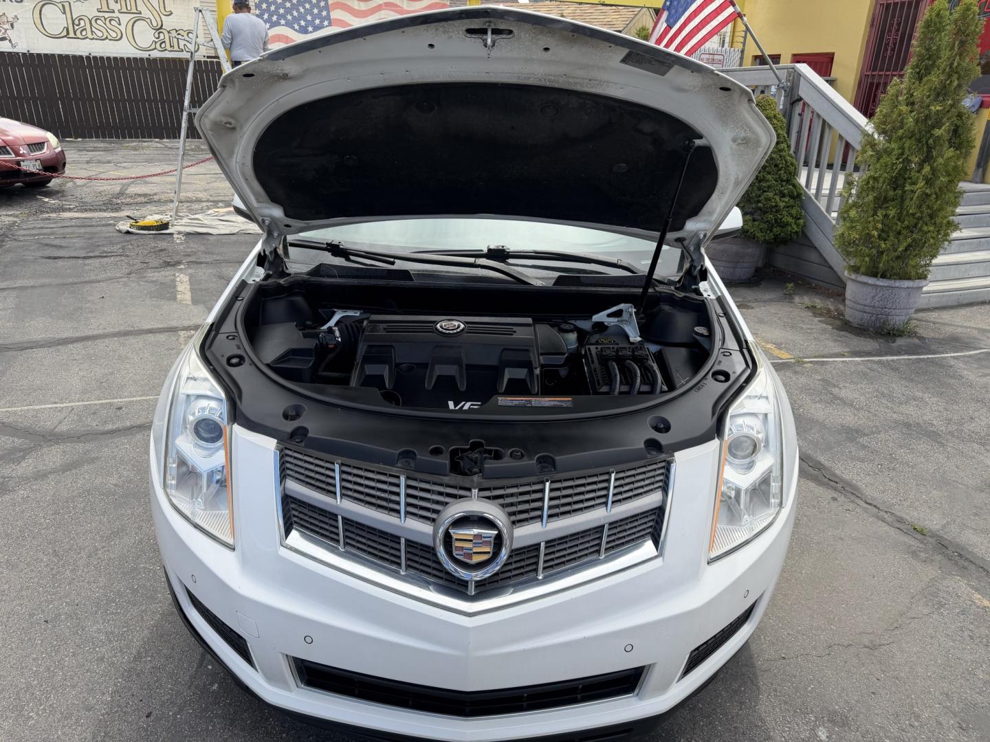 2012 Artic White /Tan Cadillac SRX Luxury (3GYFNAE37CS) with an 3.6L V6 DOHC 24V FFV engine, 6-Speed Automatic transmission, located at 801 South State Street, Salt Lake City, UT, 84111, (801) 328-0098, 40.751953, -111.888206 - Clean title! Hard to find! In great shape has passed all inspections and emissions and approved for up to a 5 year warranty that can be added onto the vehicle! Nice Cadillac in excellent condition for the year, make and miles. This is a must see for anyone looking for a clean Cadillac! Call 801-328- - Photo#26