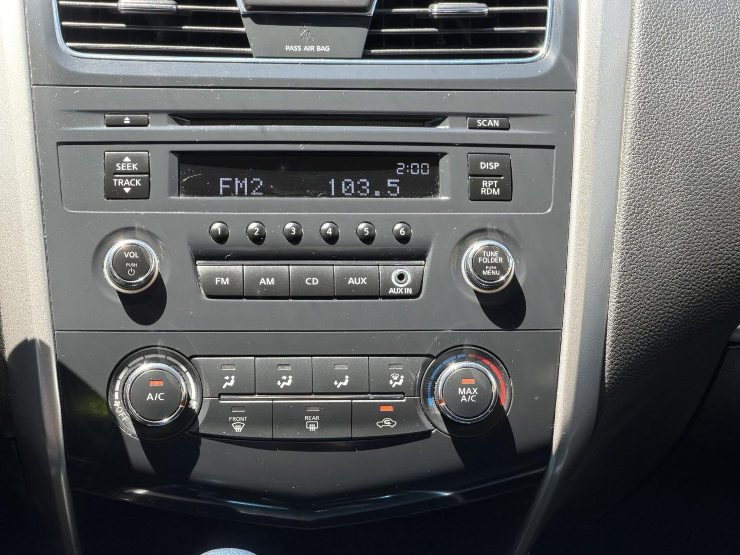 2013 Quick Silver Pearl /Black Nissan Altima 2.5 S (1N4AL3AP2DN) with an 2.5L L4 DOHC 16V engine, Automatic transmission, located at 801 South State Street, Salt Lake City, UT, 84111, (801) 328-0098, 40.751953, -111.888206 - Low Miles! Clean title! Carfax shows regular service was performed and car was cared for! No accidents on Carfax regular oil changes and service was performed. Passed all inspections by a certified mechanic and has been approved for up to a 5 year bumper to bumper warranty that covers major componen - Photo#17