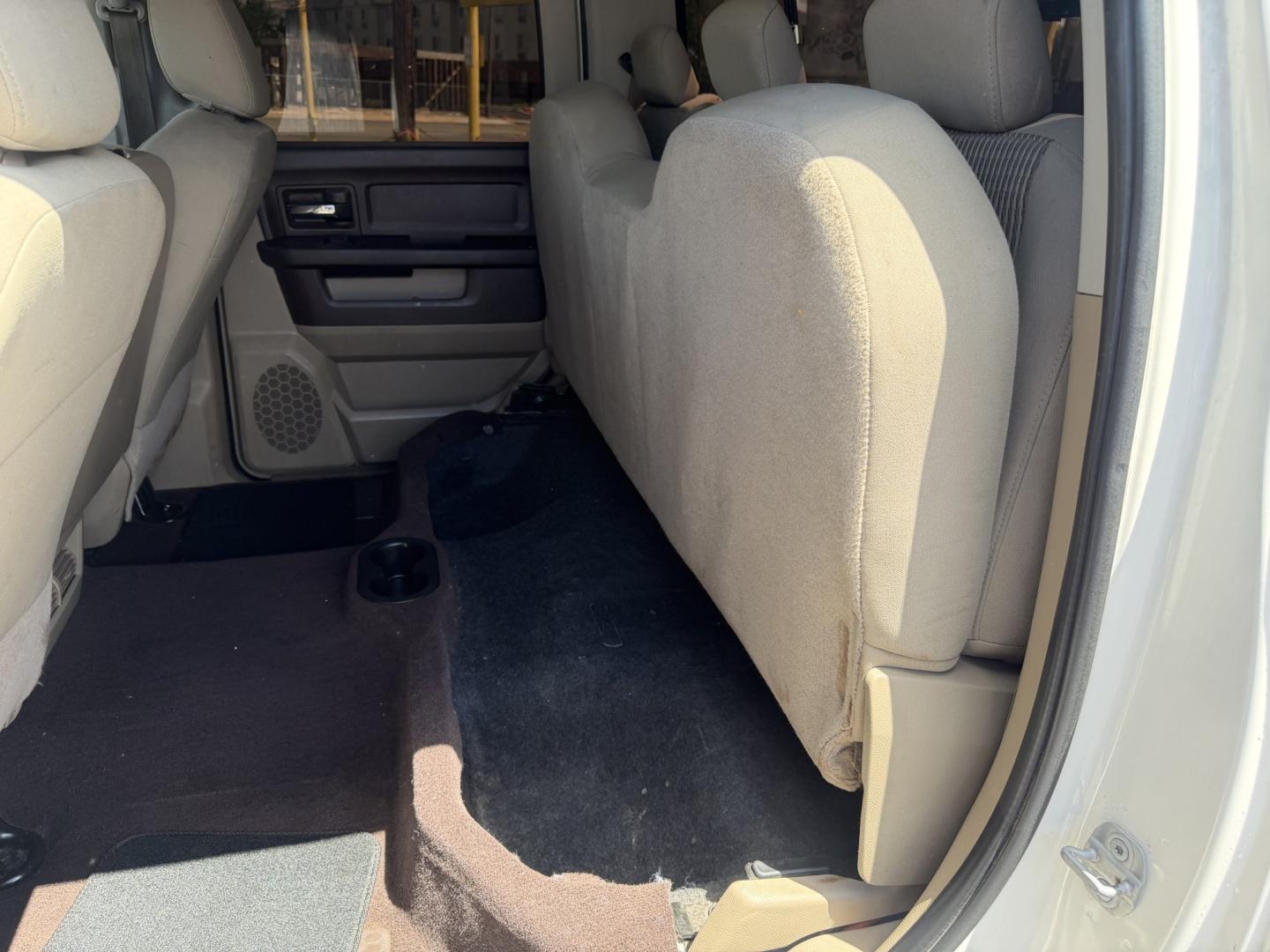 2009 Super White /Tan Dodge Ram 1500 SLT Crew Cab 4WD (1D3HV13P49S) with an 4.7L V8 SOHC 16V FFV engine, 5-Speed Automatic transmission, located at 801 South State Street, Salt Lake City, UT, 84111, (801) 328-0098, 40.751953, -111.888206 - Seats up to 6 People! Folding Armrest! Clean Title! Clean Carfax! Carfax shows regular service was performed and maintained. Nice affordable 4x4 truck great summer time truck for towing or winter truck for 4x4 as well! Passed all inspections already by a certified mechanic and has been approved for - Photo#22