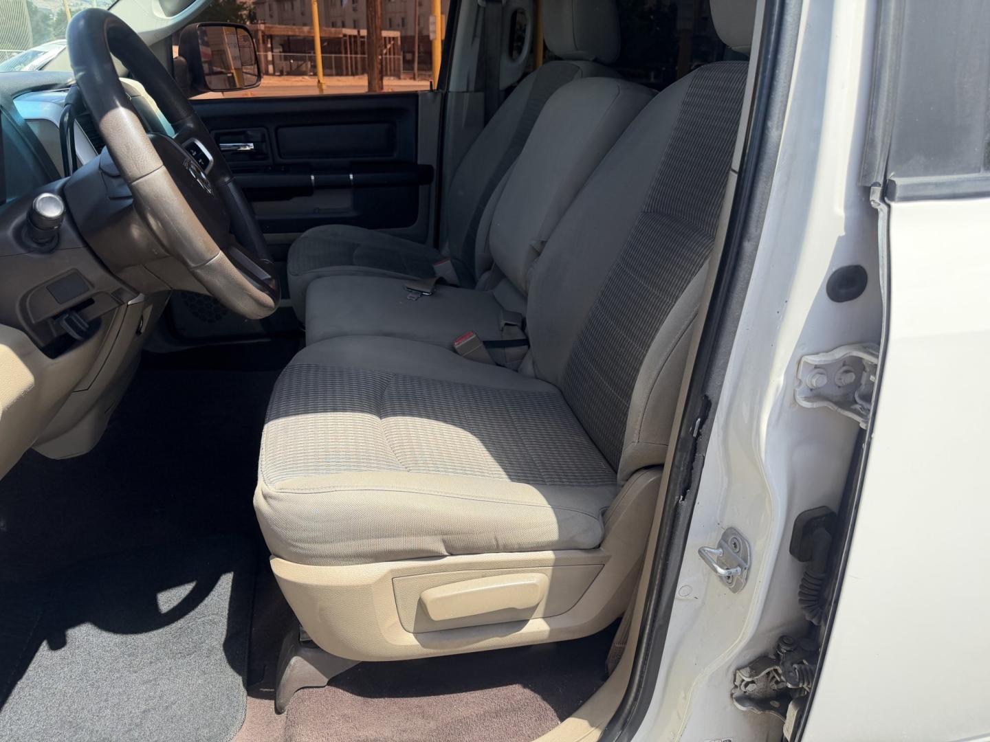 2009 Super White /Tan Dodge Ram 1500 SLT Crew Cab 4WD (1D3HV13P49S) with an 4.7L V8 SOHC 16V FFV engine, 5-Speed Automatic transmission, located at 801 South State Street, Salt Lake City, UT, 84111, (801) 328-0098, 40.751953, -111.888206 - Seats up to 6 People! Folding Armrest! Clean Title! Clean Carfax! Carfax shows regular service was performed and maintained. Nice affordable 4x4 truck great summer time truck for towing or winter truck for 4x4 as well! Passed all inspections already by a certified mechanic and has been approved for - Photo#23