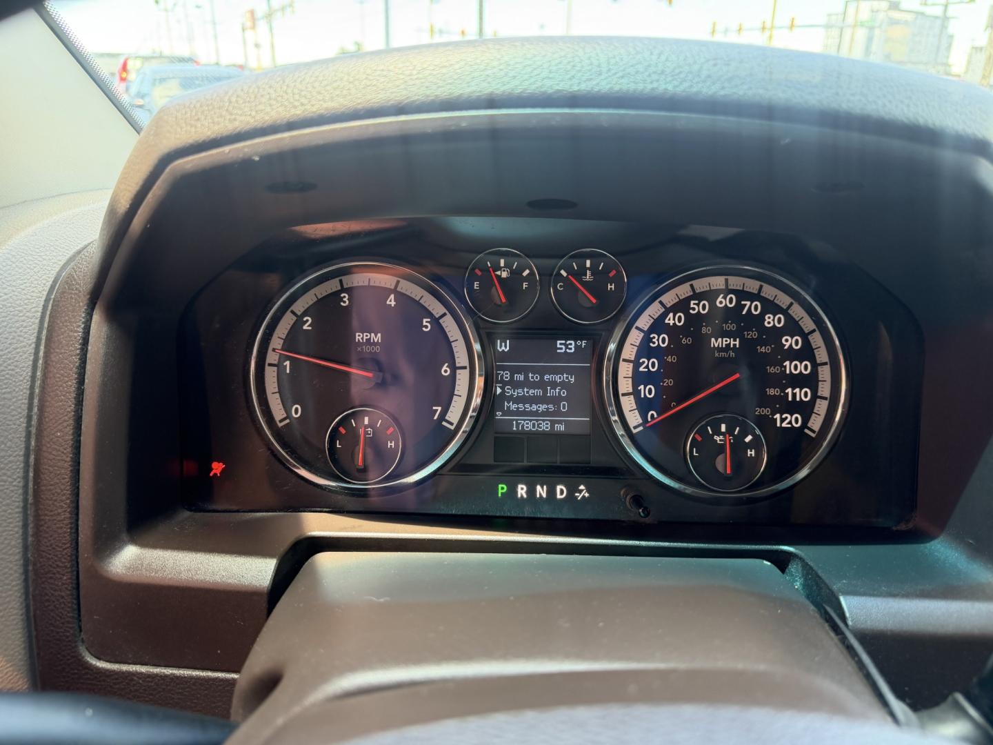 2009 Super White /Tan Dodge Ram 1500 SLT Crew Cab 4WD (1D3HV13P49S) with an 4.7L V8 SOHC 16V FFV engine, 5-Speed Automatic transmission, located at 801 South State Street, Salt Lake City, UT, 84111, (801) 328-0098, 40.751953, -111.888206 - Seats up to 6 People! Folding Armrest! Clean Title! Clean Carfax! Carfax shows regular service was performed and maintained. Nice affordable 4x4 truck great summer time truck for towing or winter truck for 4x4 as well! Passed all inspections already by a certified mechanic and has been approved for - Photo#18