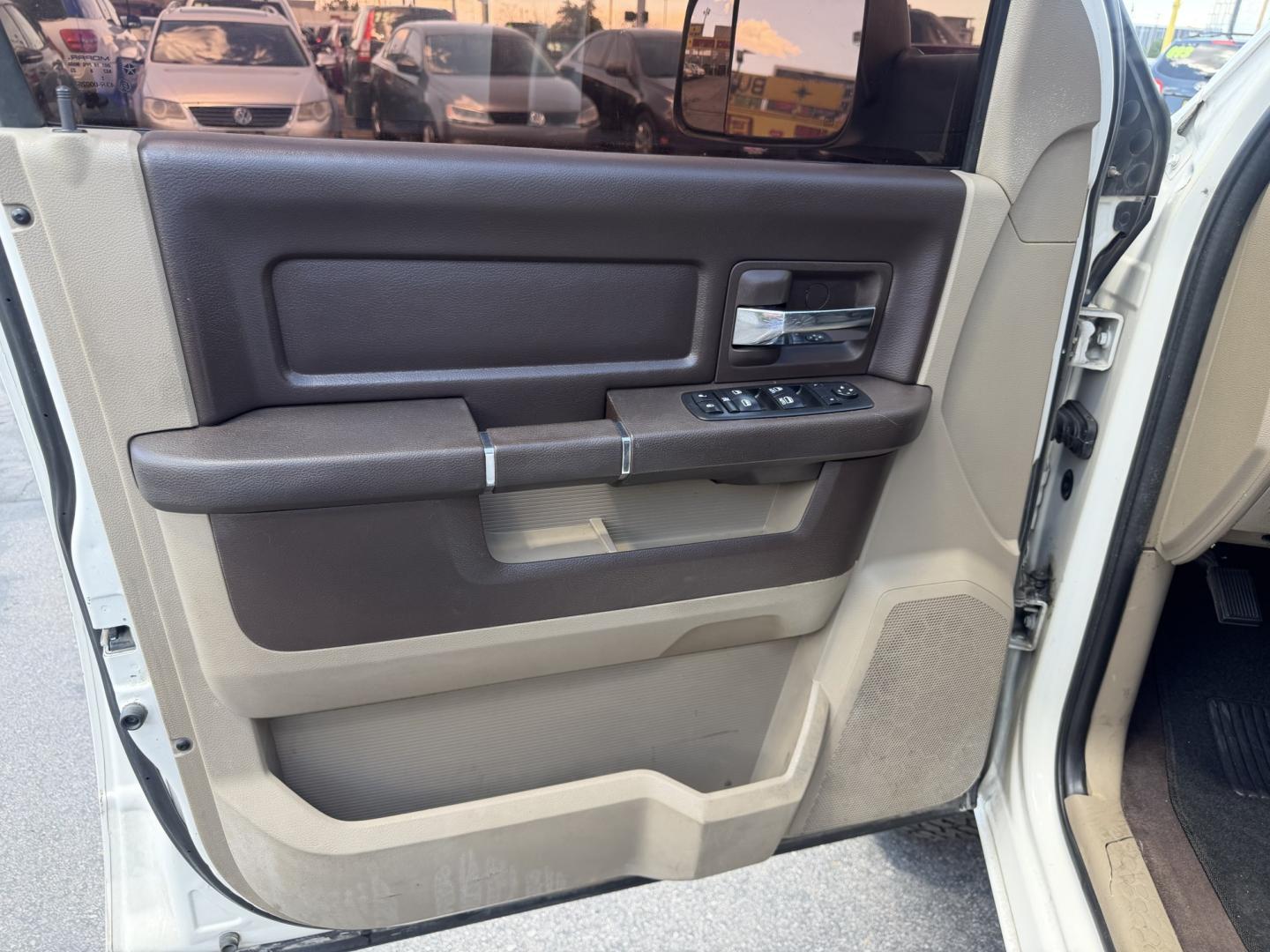 2009 Super White /Tan Dodge Ram 1500 SLT Crew Cab 4WD (1D3HV13P49S) with an 4.7L V8 SOHC 16V FFV engine, 5-Speed Automatic transmission, located at 801 South State Street, Salt Lake City, UT, 84111, (801) 328-0098, 40.751953, -111.888206 - Seats up to 6 People! Folding Armrest! Clean Title! Clean Carfax! Carfax shows regular service was performed and maintained. Nice affordable 4x4 truck great summer time truck for towing or winter truck for 4x4 as well! Passed all inspections already by a certified mechanic and has been approved for - Photo#26