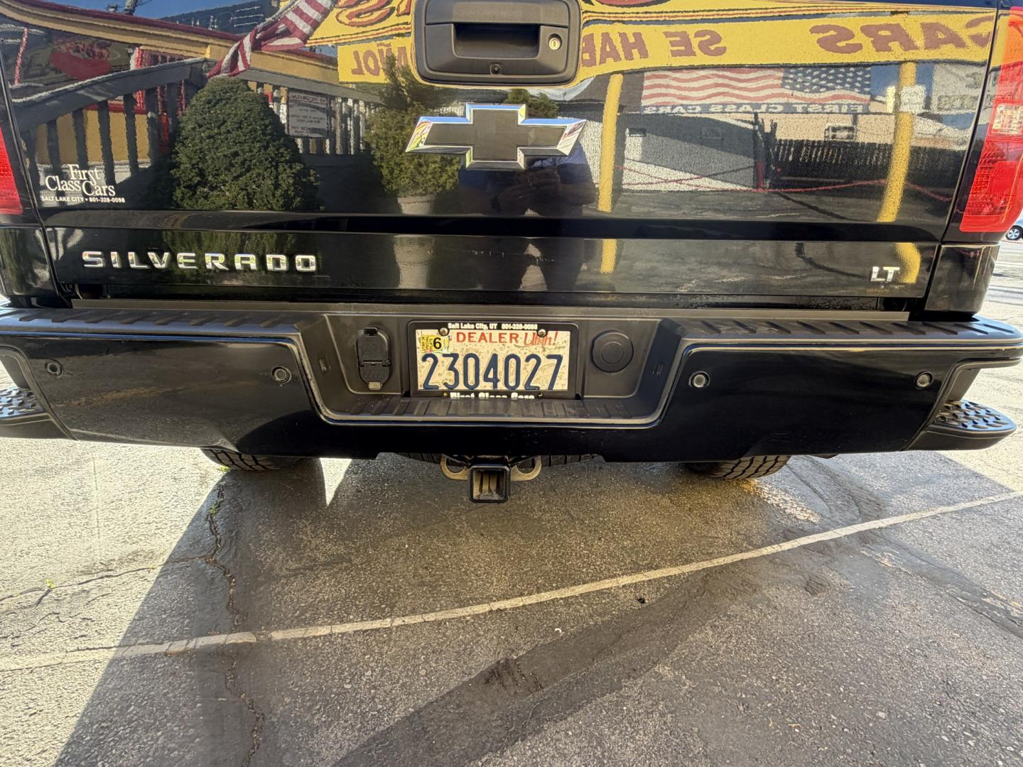 2017 Black /Black Chevrolet Silverado 1500 Z71 LT Double Cab 4WD (1GCVKREC2HZ) with an 5.3L V8 OHV 16V engine, 6A transmission, located at 801 South State Street, Salt Lake City, UT, 84111, (801) 328-0098, 40.751953, -111.888206 - Seats up to 6 People! Folding Armrest! Clean Title! Clean Carfax! Carfax shows no accidents and only 2 previous owners. This truck was a new car dealer trade-in and has been regularly serviced and maintained. Absolutely immaculate 2017 Chevrolet Silverado 1500 LT with the highly desirable Z71 Packag - Photo#40