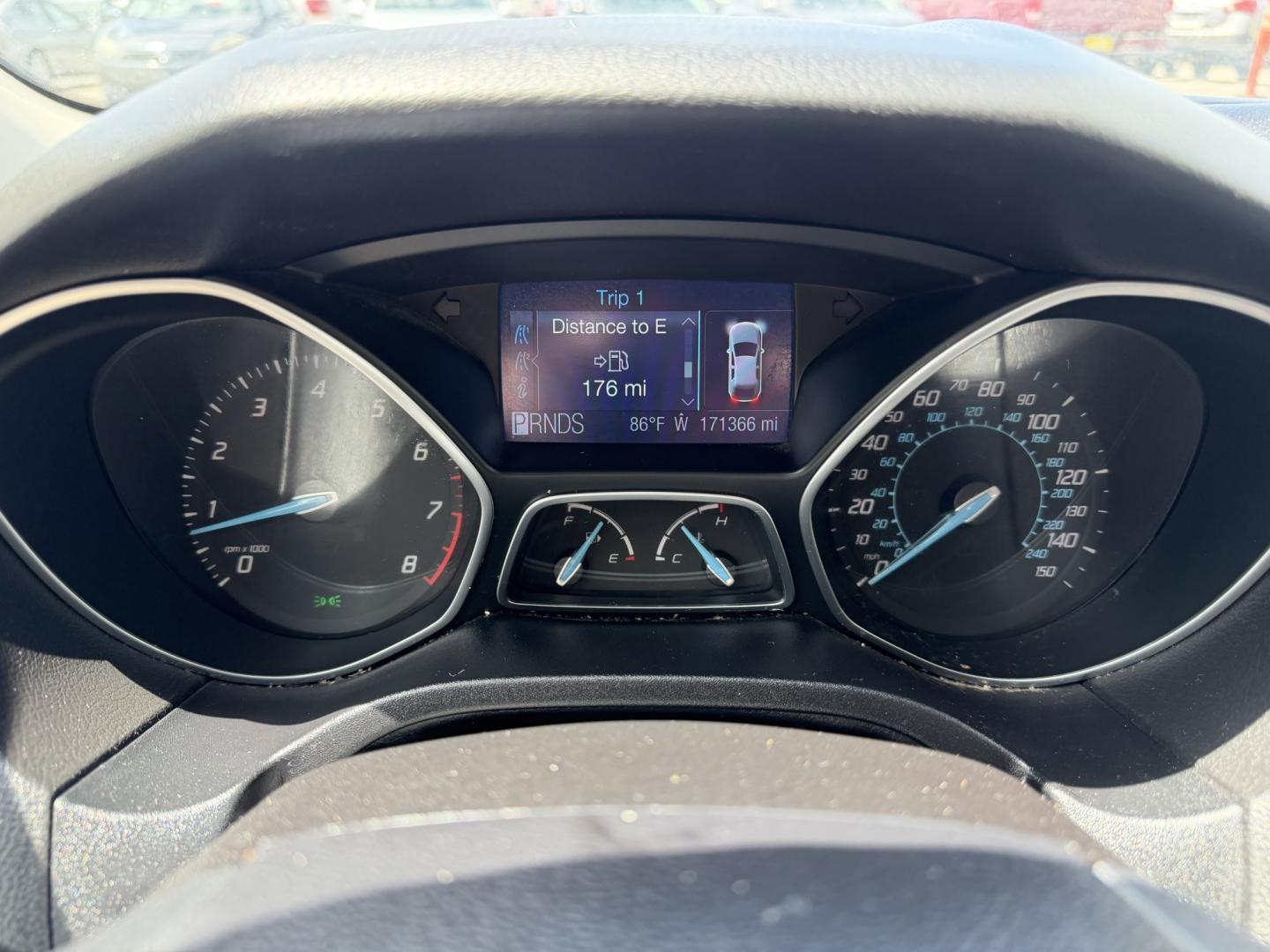 2012 Salsa Red Pearl /Tan Ford Focus SEL (1FAHP3M21CL) with an 2.0L L4 DOHC 16V engine, 6-Speed Automatic transmission, located at 801 South State Street, Salt Lake City, UT, 84111, (801) 328-0098, 40.751953, -111.888206 - Clean Title! Clean Carfax! Carfax shows only 2 previous owners and regular service was performed and maintained. Nice reliable and fuel efficient 2012 Ford Focus SEL with the dependable 2.0L 4 Cylinder engine! Great commuter car, first car, or affordable daily driver with a comfortable interior and - Photo#19
