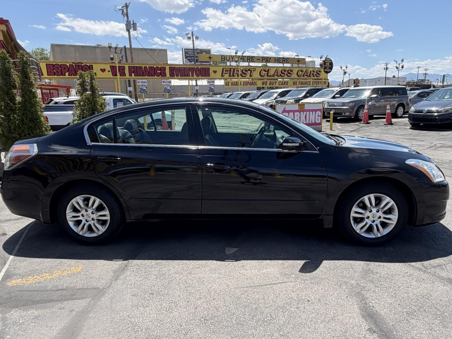 2012 Black /Black Nissan Altima 2.5 S (1N4AL2AP0CN) with an 2.5L L4 DOHC 16V engine, Automatic transmission, located at 801 South State Street, Salt Lake City, UT, 84111, (801) 328-0098, 40.751953, -111.888206 - Clean Title! Clean Carfax! Carfax shows only 2 previous owners and regular service was performed and maintained. Nice reliable and fuel efficient 2012 Nissan Altima 2.5 S Automatic with a comfortable ride and great features! Perfect commuter car, first car, or affordable daily driver with a smooth a - Photo#5