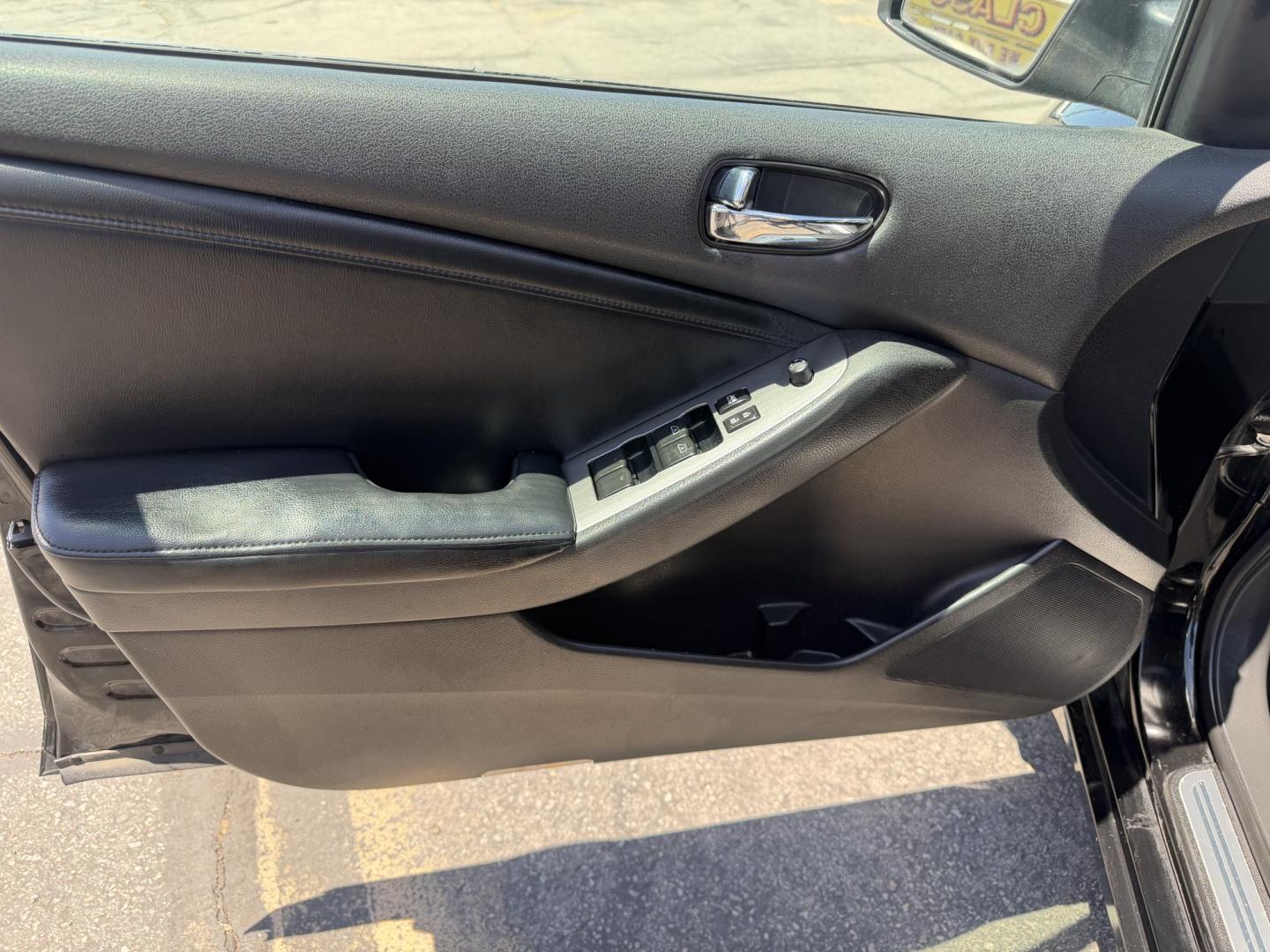 2012 Black /Black Nissan Altima 2.5 S (1N4AL2AP0CN) with an 2.5L L4 DOHC 16V engine, Automatic transmission, located at 801 South State Street, Salt Lake City, UT, 84111, (801) 328-0098, 40.751953, -111.888206 - Clean Title! Clean Carfax! Carfax shows only 2 previous owners and regular service was performed and maintained. Nice reliable and fuel efficient 2012 Nissan Altima 2.5 S Automatic with a comfortable ride and great features! Perfect commuter car, first car, or affordable daily driver with a smooth a - Photo#19