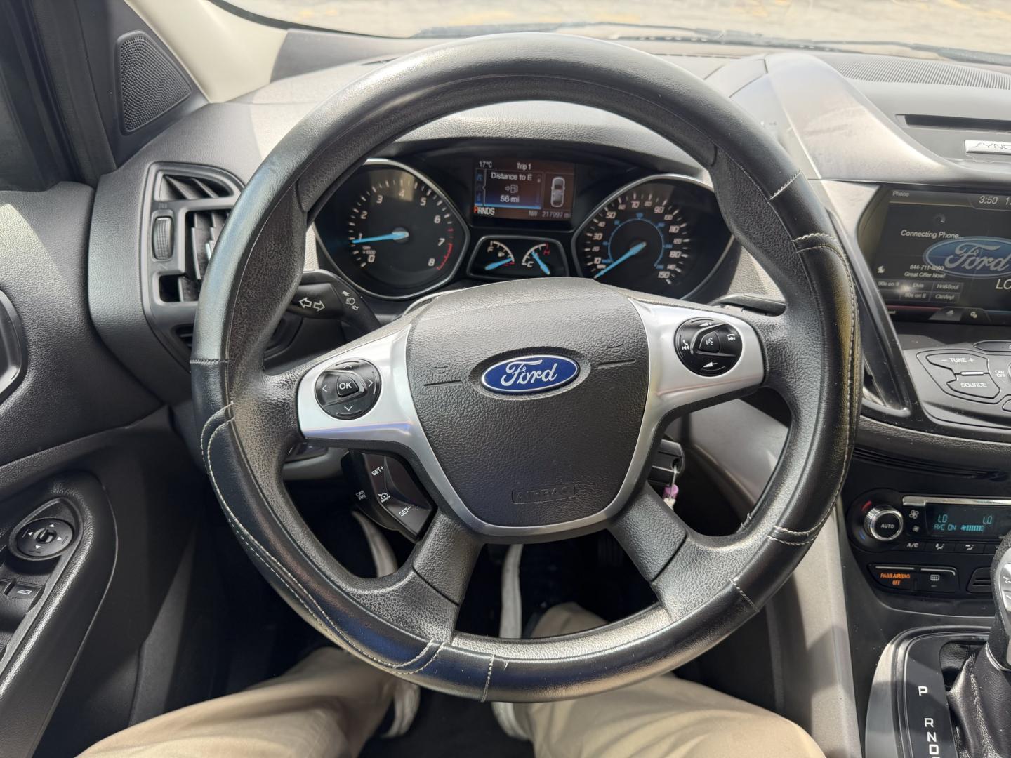 2015 Super White /Black Ford Escape SE 4WD (1FMCU9G93FU) with an 2.0L L4 DOHC 16V engine, 6-Speed Automatic transmission, located at 801 South State Street, Salt Lake City, UT, 84111, (801) 328-0098, 40.751953, -111.888206 - Clean Title! Clean Carfax! Carfax shows no accidents and only 3 previous owners. Nice dependable and fuel efficient 2015 Ford Escape SE 4x4 with the powerful turbo charged engine! Great SUV for commuting, road trips, family driving, or winter weather with plenty of cargo space and comfortable seatin - Photo#23