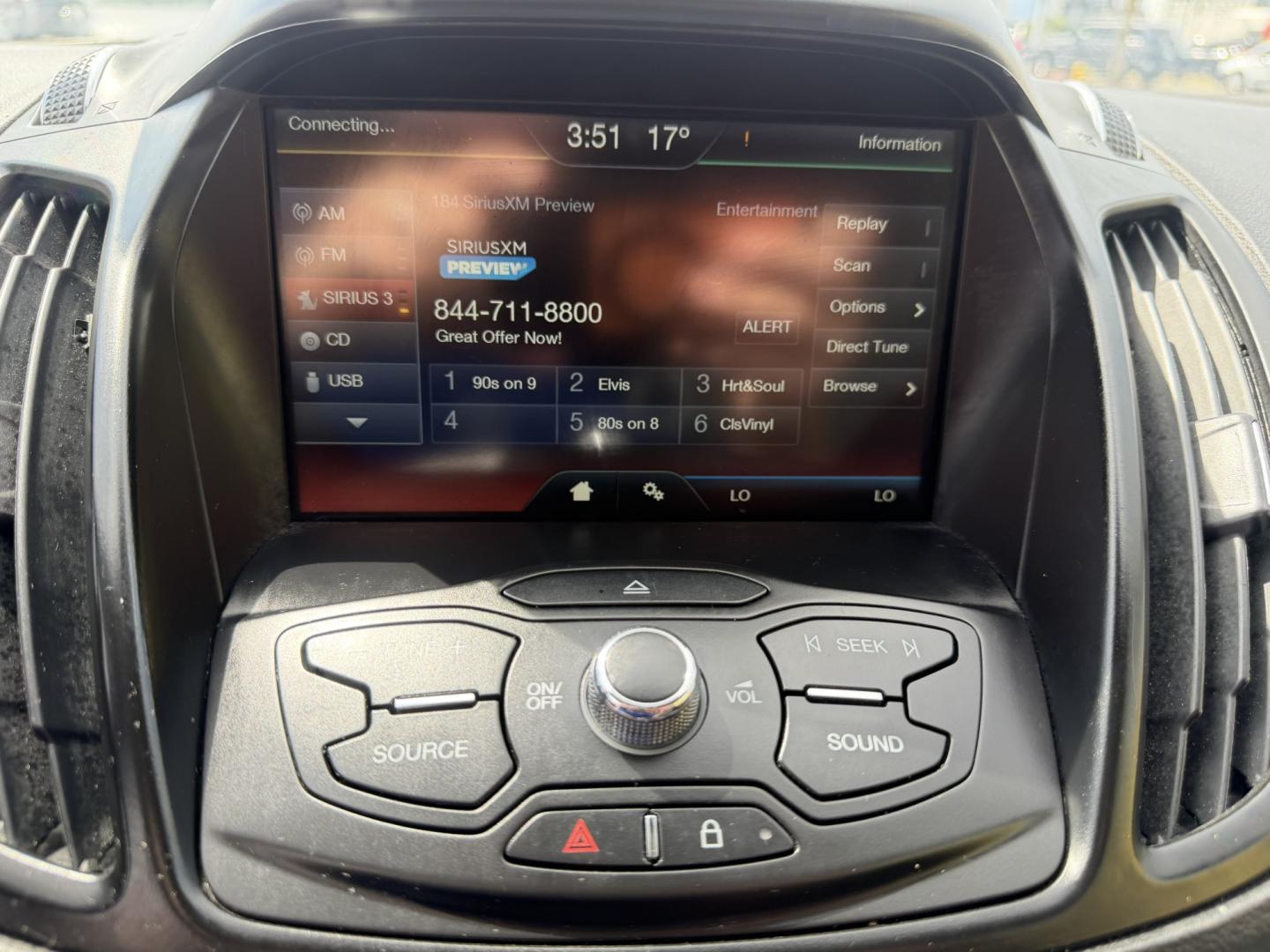 2015 Super White /Black Ford Escape SE 4WD (1FMCU9G93FU) with an 2.0L L4 DOHC 16V engine, 6-Speed Automatic transmission, located at 801 South State Street, Salt Lake City, UT, 84111, (801) 328-0098, 40.751953, -111.888206 - Clean Title! Clean Carfax! Carfax shows no accidents and only 3 previous owners. Nice dependable and fuel efficient 2015 Ford Escape SE 4x4 with the powerful turbo charged engine! Great SUV for commuting, road trips, family driving, or winter weather with plenty of cargo space and comfortable seatin - Photo#24