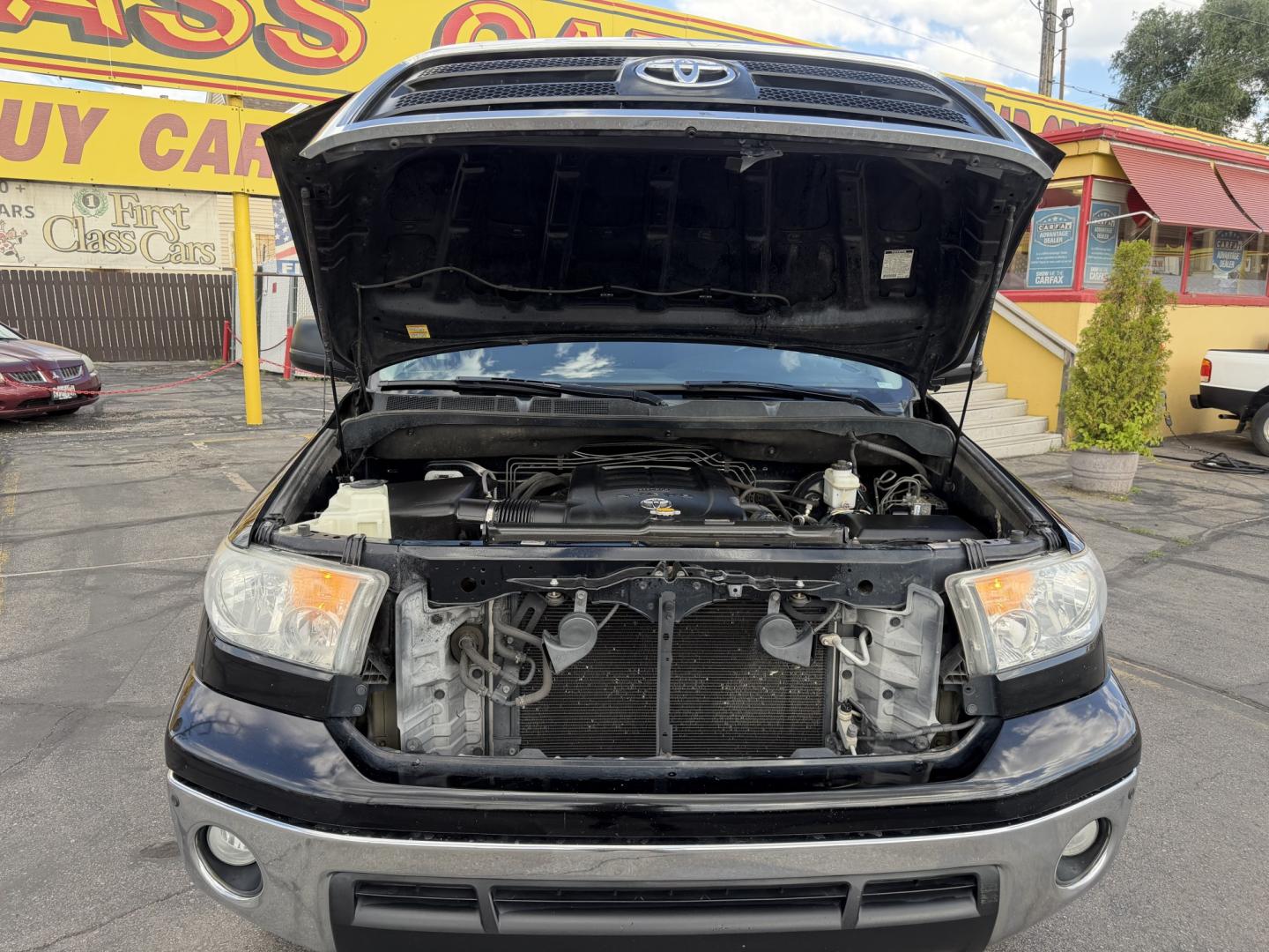 2013 Black /Black Toyota Tundra Tundra-Grade 5.7L Double Cab 4WD (5TFUY5F19DX) with an 5.7L V8 DOHC 32V engine, 6-Speed Automatic Overdrive transmission, located at 801 South State Street, Salt Lake City, UT, 84111, (801) 328-0098, 40.751953, -111.888206 - Clean Title! Only 2 Previous Owners and No Accidents Reported on the CarFax! This beautiful 2013 Toyota Tundra 4x4 is immaculate inside and out and has clearly been exceptionally well maintained. CarFax shows an impressive 35 documented service records, including regular maintenance and oil changes, - Photo#27