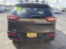 2016 Mineral Gray Metallic /Black Jeep Cherokee Trailhawk 4WD (1C4PJMBS6GW) with an 3.2L V6 DOHC 24V engine, 9A transmission, located at 801 South State Street, Salt Lake City, UT, 84111, (801) 328-0098, 40.751953, -111.888206 - Clean title no accidents on Carfax report! Perfect Jeep for winter great reliability and very good in the snow and 4x4 conditions! Includes the Trail Hawk package, roof rack and much more! Approved for up to a 5 year warranty that can be added at time of sale!!! Features: Automatic Transmission, 3.- Photo#7