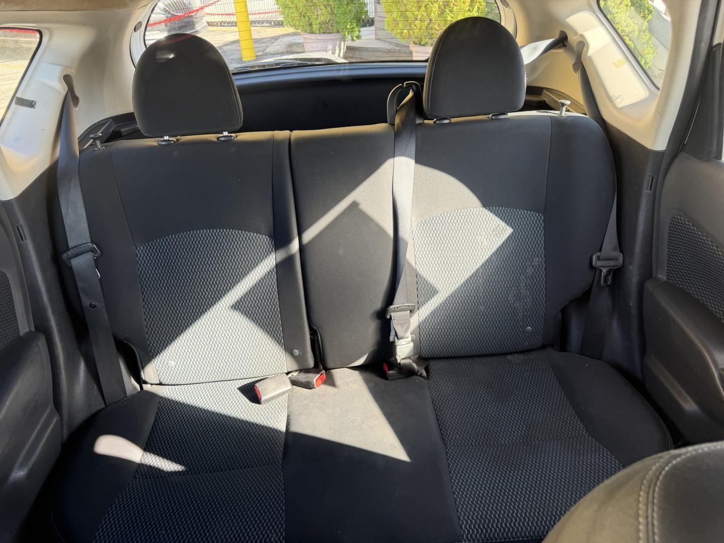 2016 Super White II /Black Nissan Versa Note S (3N1CE2CP4GL) with an 1.6L L4 DOHC 16V engine, 5M transmission, located at 801 South State Street, Salt Lake City, UT, 84111, (801) 328-0098, 40.751953, -111.888206 - Clean title! Low Miles! Great gas saver 35 MPG!!! Approved for up to a 5 year warranty that can be purchased at time of sale! Passed all mechanical inspections. Clean Carfax report only 2 previous owners on Carfax! Features: ABS Brakes, Air Conditioning, AM/FM Stereo, Automatic Transmission, Auxili- Photo#20