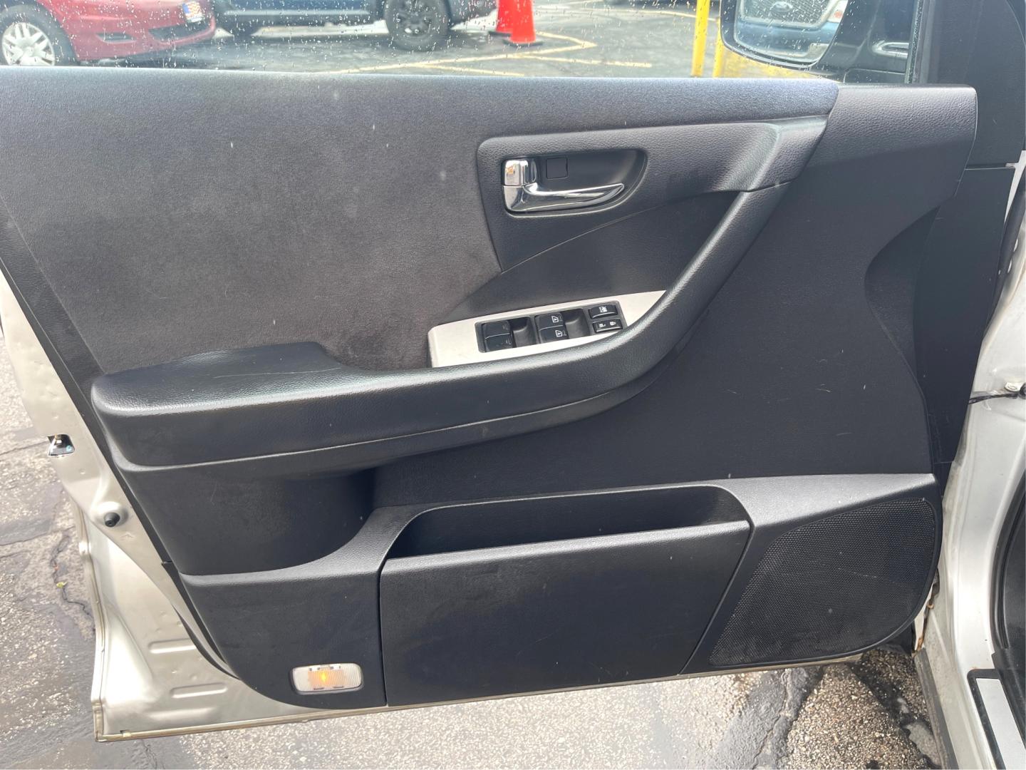 2007 Liquid Platinum Metallic /Gray Cloth Nissan Murano S AWD (JN8AZ08W17W) with an 3.5L V6 engine, Automatic transmission, located at 801 South State Street, Salt Lake City, UT, 84111, (801) 328-0098, 40.751953, -111.888206 - Life is crazy. Now is the time to buy! All of our prices are just dollars above our cost. These prices will change as soon as life isn't so crazy. So please call or come in. We are here to save you a lot of money! Our service department is OPEN DAILY to help with any of your service needs. Please ca - Photo#19