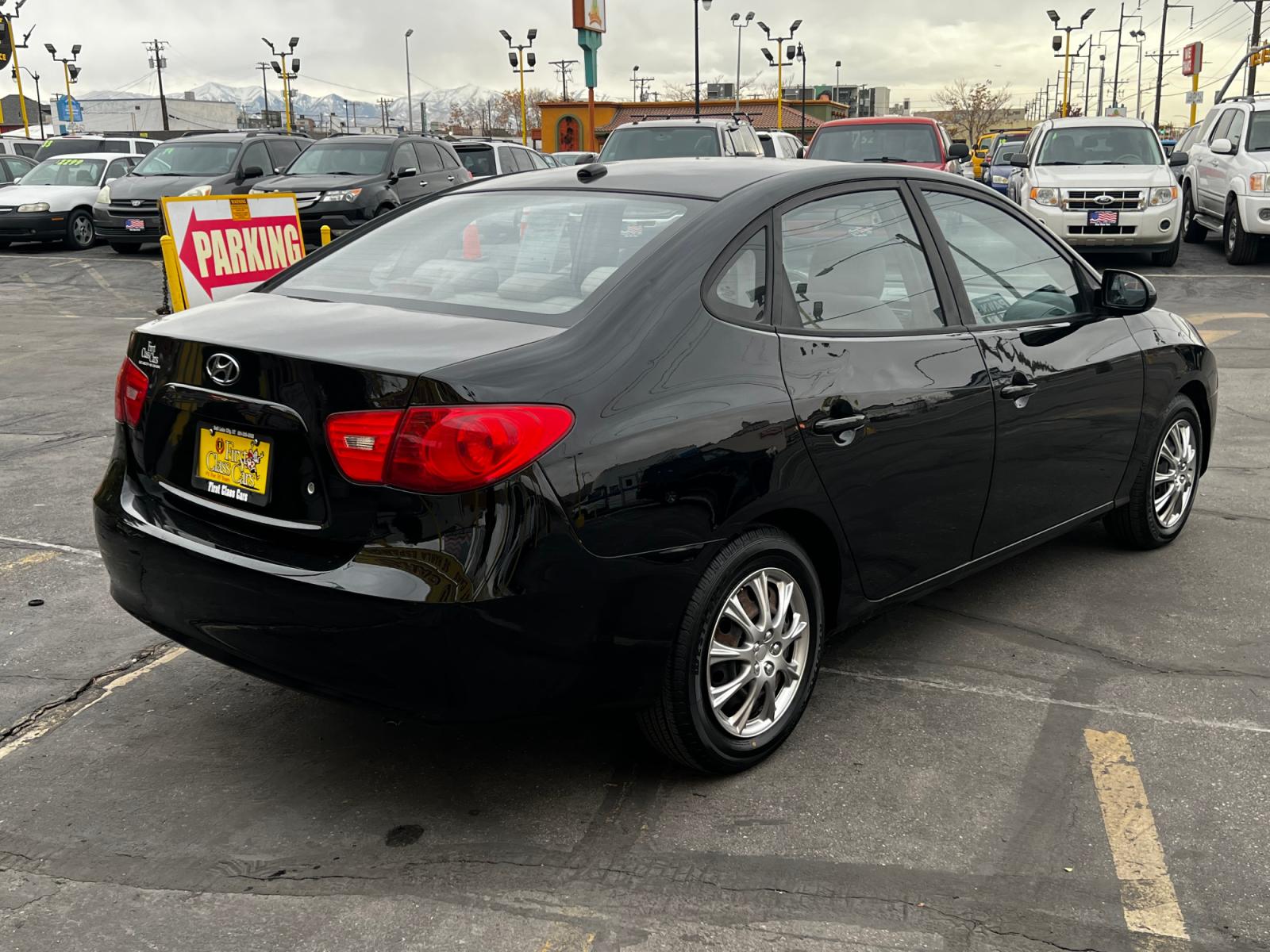 2007 Ebony Black /Gray Cloth Hyundai Elantra GLS (KMHDU46D87U) with an 2.0L I4 engine, Automatic transmission, located at 801 South State Street, Salt Lake City, UT, 84111, (801) 328-0098, 40.751953, -111.888206 - Life is crazy. Now is the time to buy! All of our prices are just dollars above our cost. These prices will change as soon as life isn't so crazy. So please call or come in. We are here to save you a lot of money! Our service department is OPEN DAILY to help with any of your service needs. P - Photo #6
